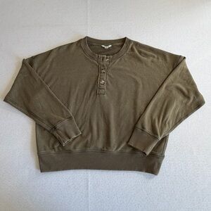 American Eagle Outfitters Green Button Neck Cropped Pullover